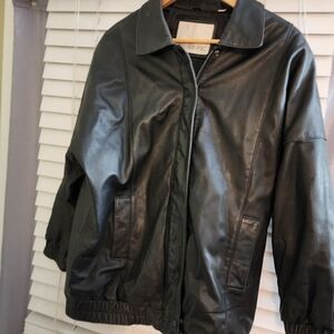 Women's London Fog Black Leather Jacket, Bomber Jacket Size Small